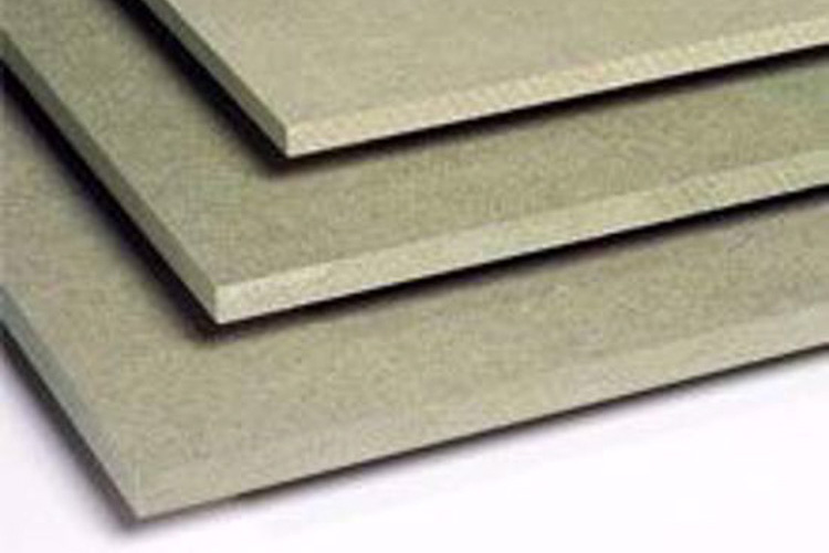 112200038 - MDF MR Fibrapan 20,5x2440x2200