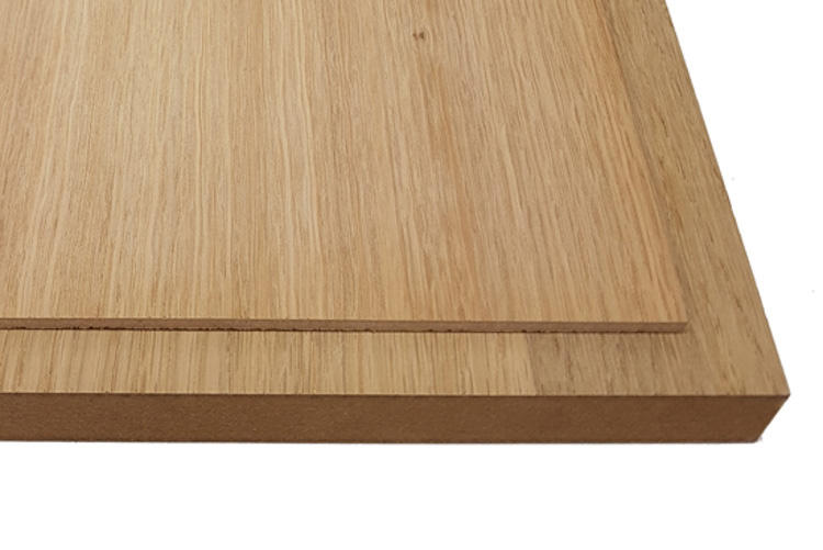 113100151 - Fanerad MDF Ek A/B CC 23x2440x1220