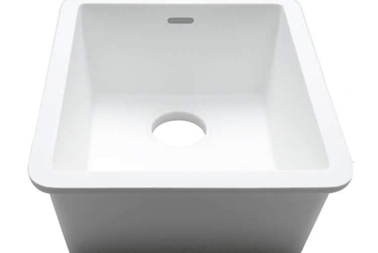 162100061 - BASIC C825 34X40 1100 E Snow White